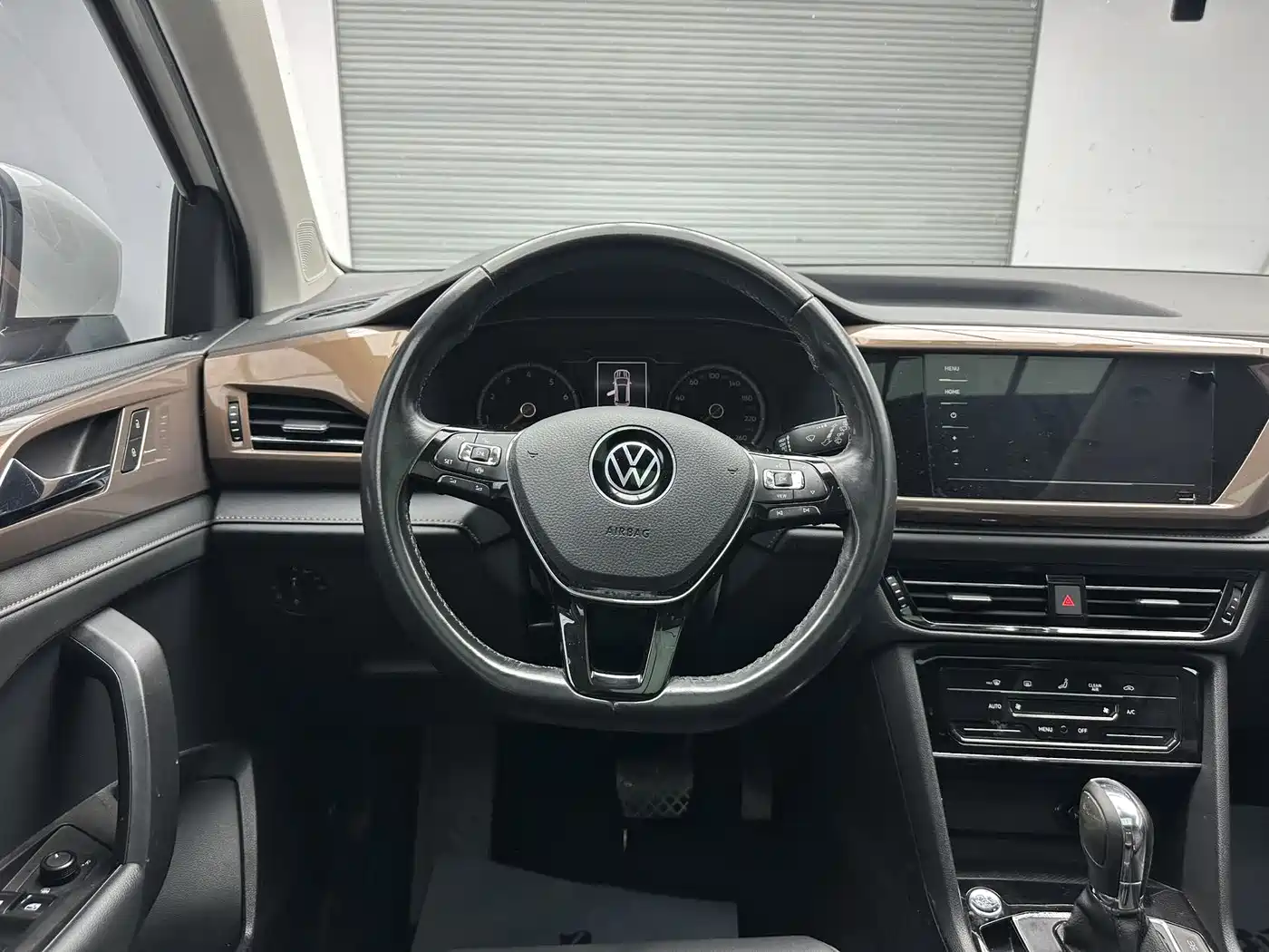 Volkswagen Tharu 2021 Model 280TSI 2WD Comfort Edition фото 14