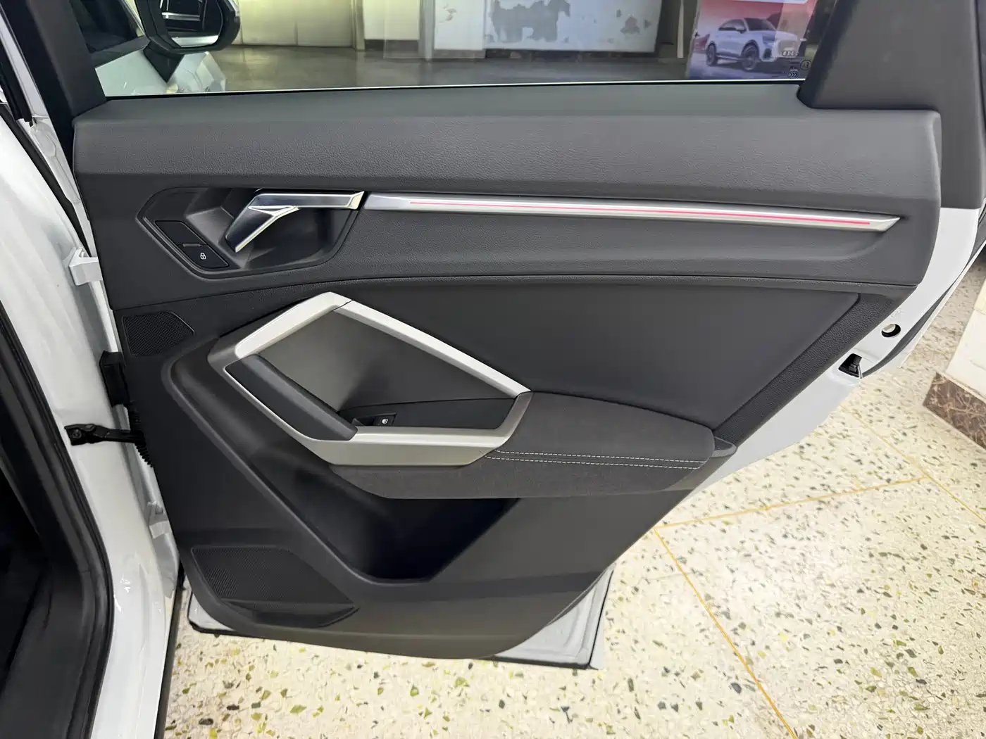 Audi Q3 2022 35 TFSI Fashion Dynamic фото 16