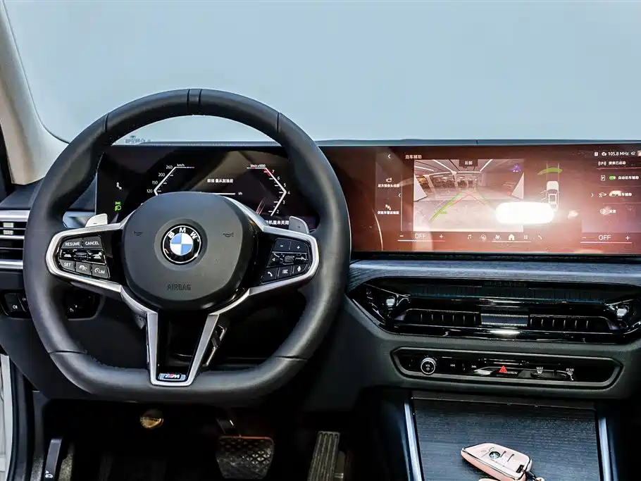BMW 3 Series 2025 325Li M Sport Package фото 11