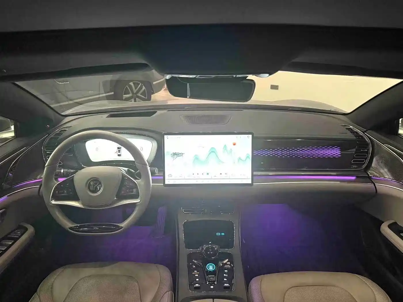 BYD Han 2024 EV Glory Edition 610KM AWD Celestial Eye Smart Driving фото 9