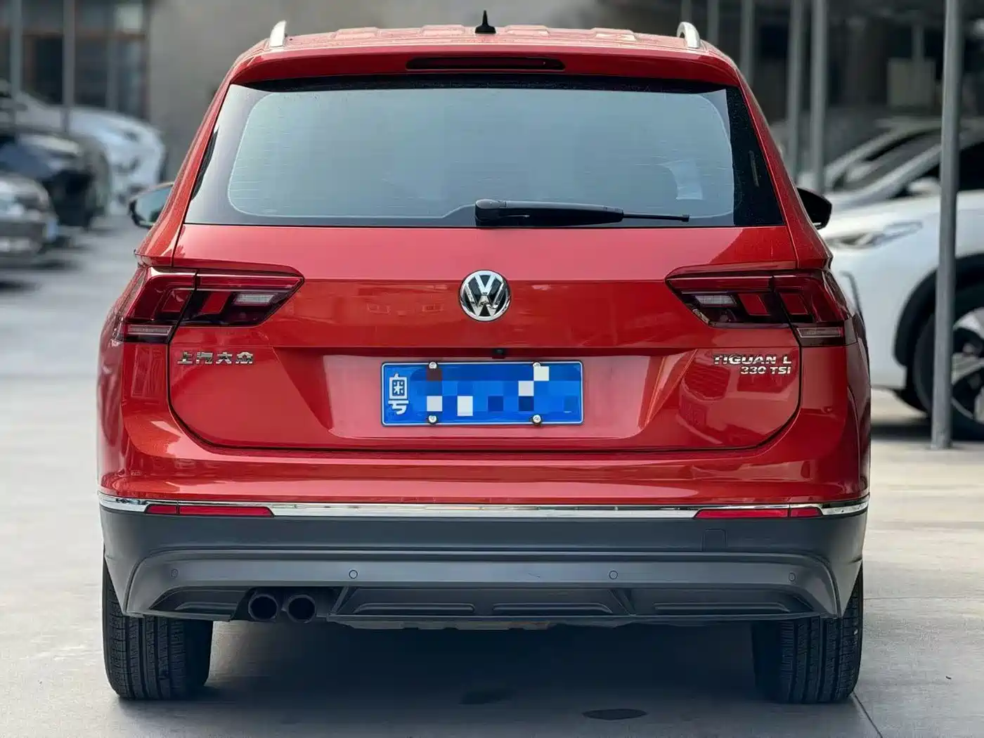 Volkswagen Tiguan L 2017 330TSI Automatic 2WD Comfort Edition фото 8