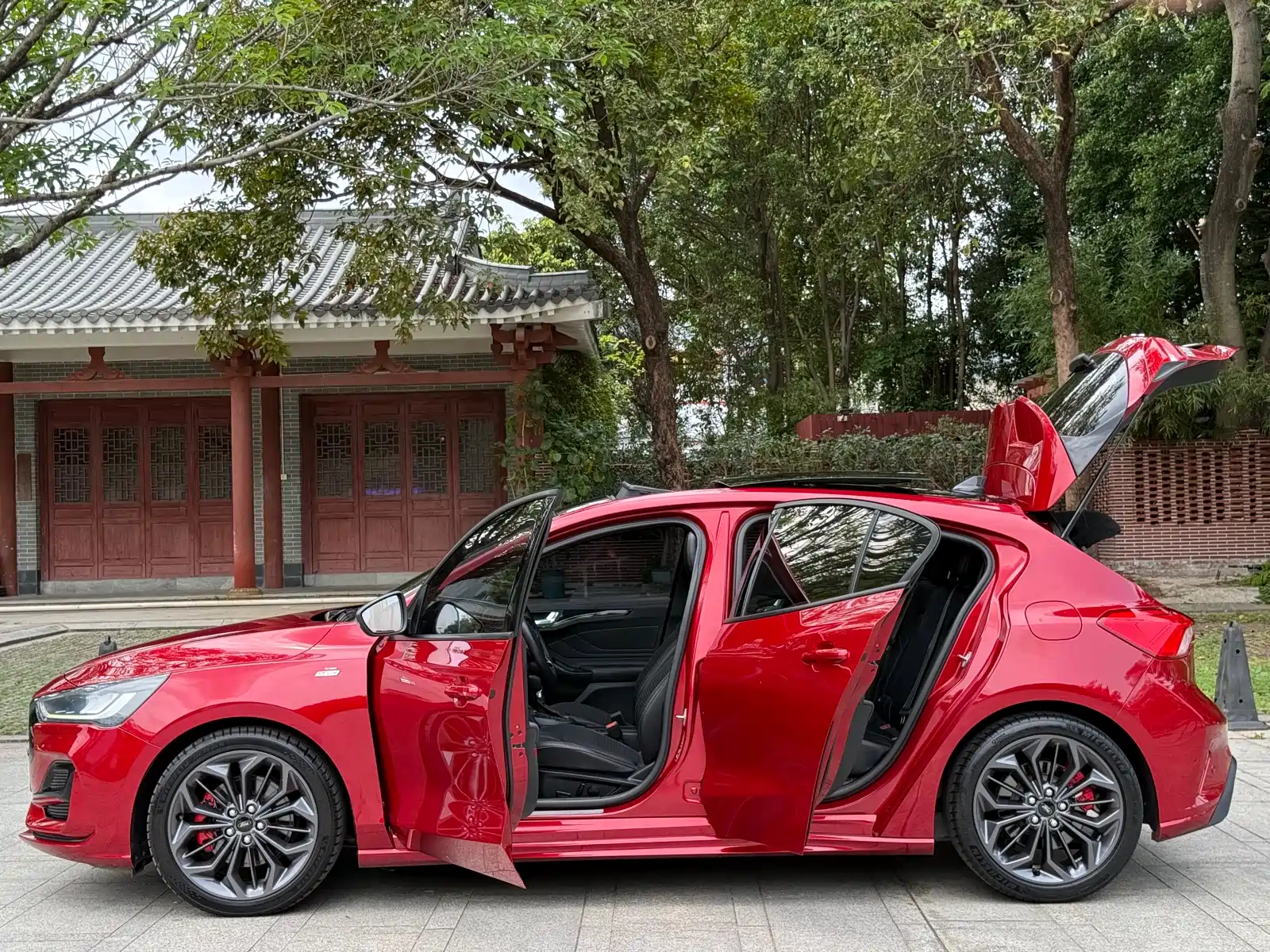 Photo 16 - Ford Focus