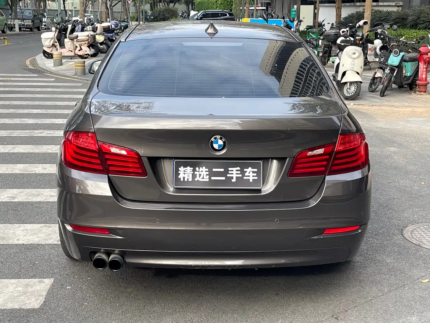 BMW 5 Series 2014 520Li Elegance фото 5