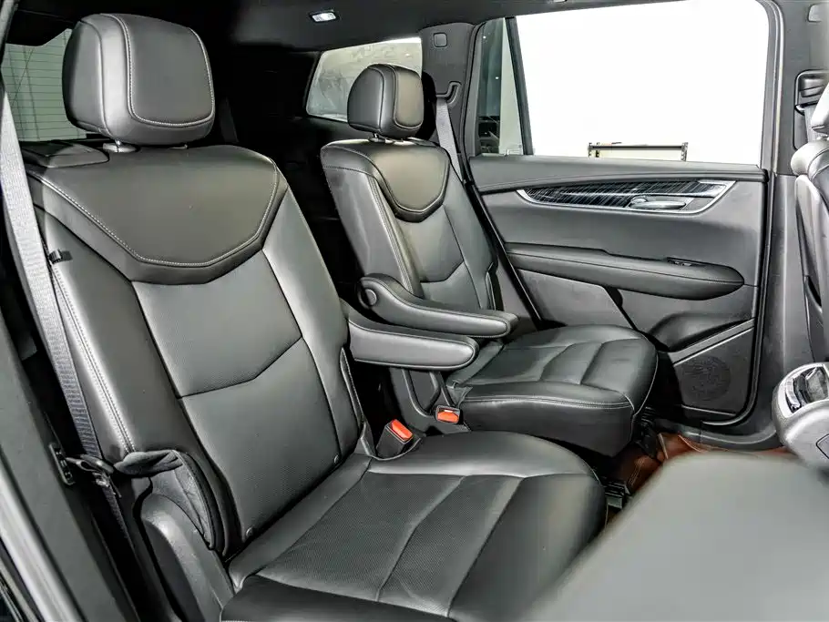 Cadillac XT6 2022 2.0T 6-Seater 4WD Luxury Edition фото 23