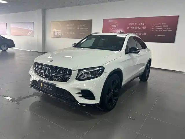 MERCEDES-BENZ GLC COUPE