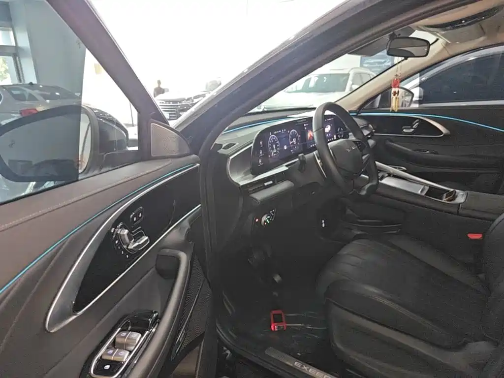 Exeed TXL 2025 2025 300T 2WD Starlight Edition