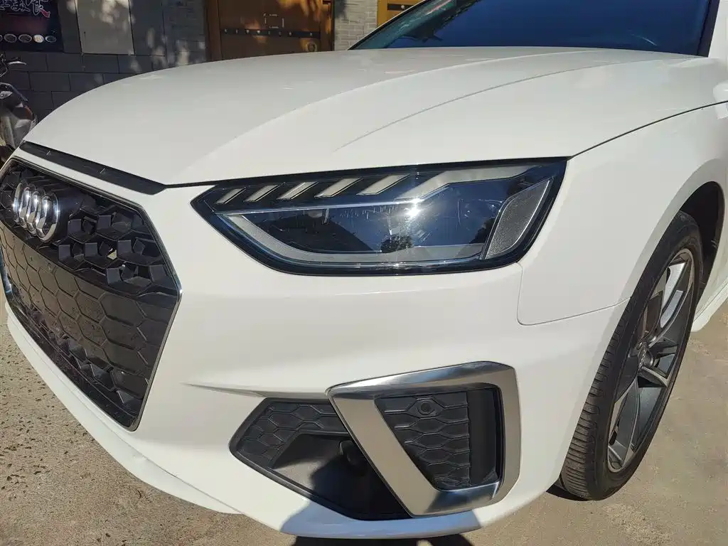 Audi A4L 2020 40 TFSI Fashion Dynamic Edition фото 12