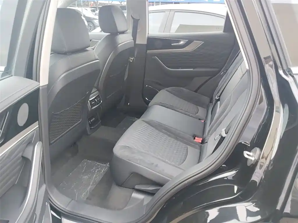 Hongqi HS5 2022 2.0T Smart Connect Joy Edition фото 17