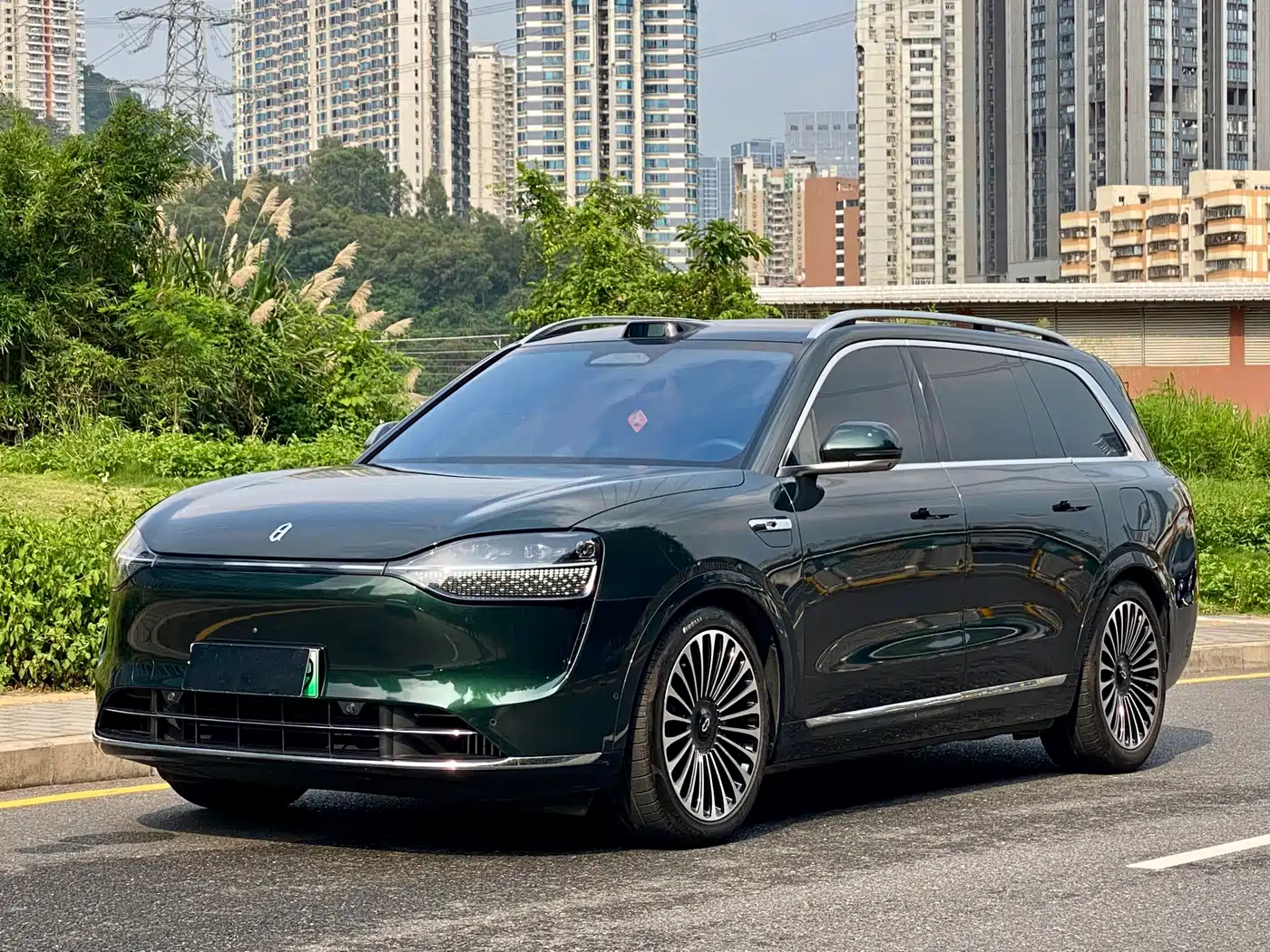 AITO Wenjie AITO M9 2024 Range Extender Max Edition 42kWh 6-seater
