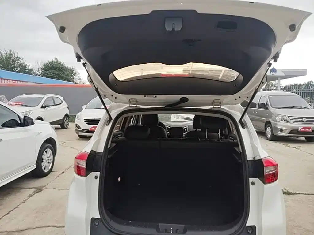 Changan CS15 2016 2016 1.5L Automatic Fashion