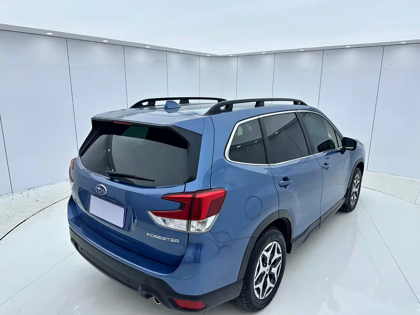 Subaru Forester 2022 2.0i AWD Luxury Edition with EyeSight фото 4