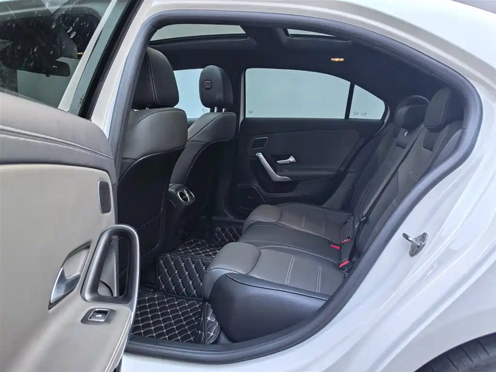 MERCEDES-BENZ CLASS A AMG