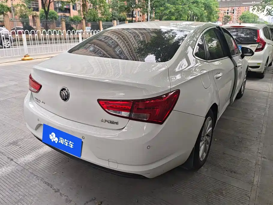 Buick Verano 2018 Sedan 15S Automatic Leading фото 3