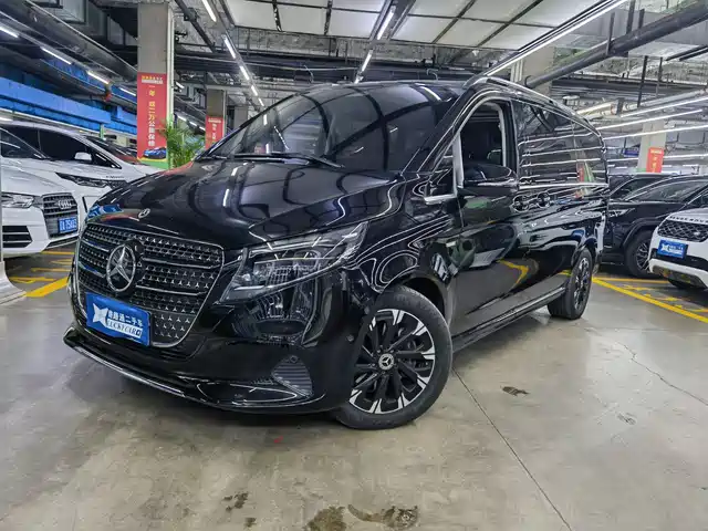 Mercedes-Benz Mercedes-Benz V-Class 2024 V 300 Premium Edition