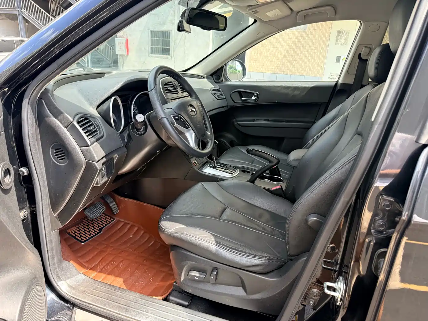 GAC Trumpchi Trumpchi GS5 2014 2.0L Automatic 2WD Premium Edition фото 4