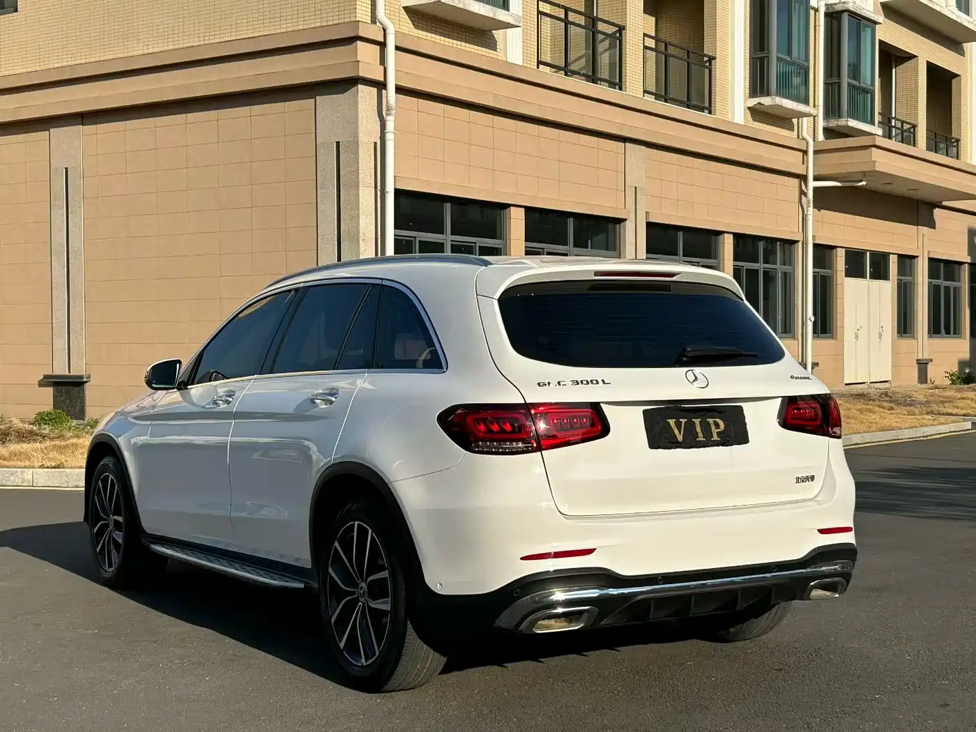 Mercedes-Benz GLC 2021 GLC 300 L 4MATIC Sporty фото 4