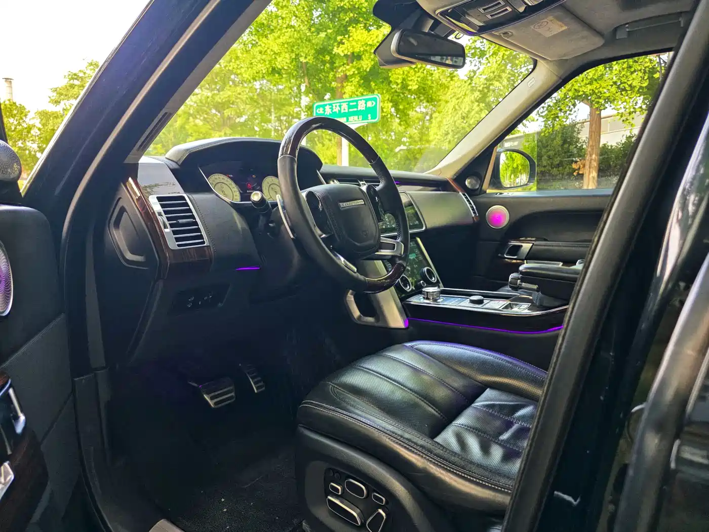 Land Rover Range Rover 2015 5.0 SC V8 AB Prestigious Genesis Extended Edition фото 9