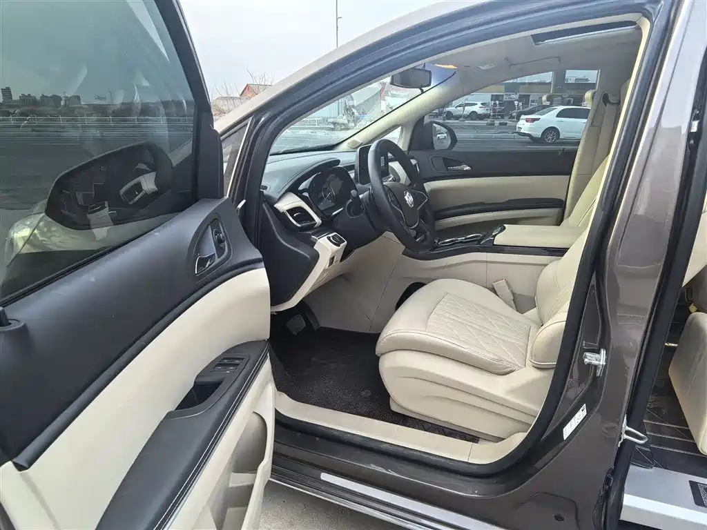 Buick GL8 2023 Land Business Class 652T Luxury фото 16