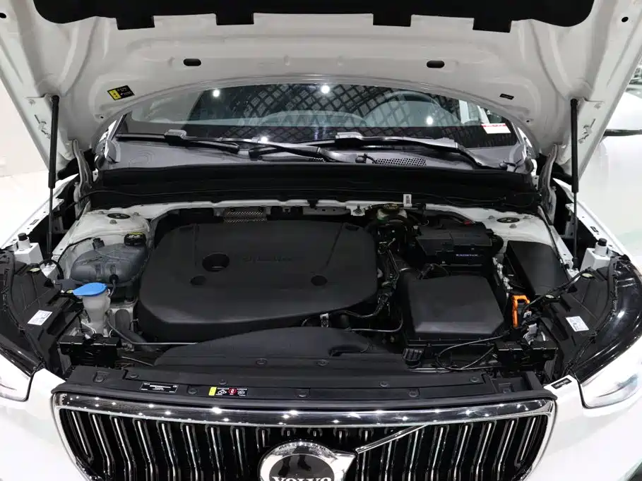 Volvo XC40 2024 2023 B3 Zhiyuan Sport Edition