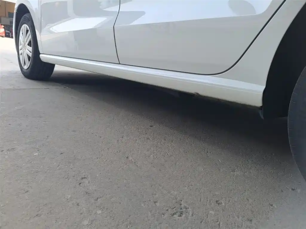 Volkswagen Polo 2016 1.4L Automatic Trend фото 22