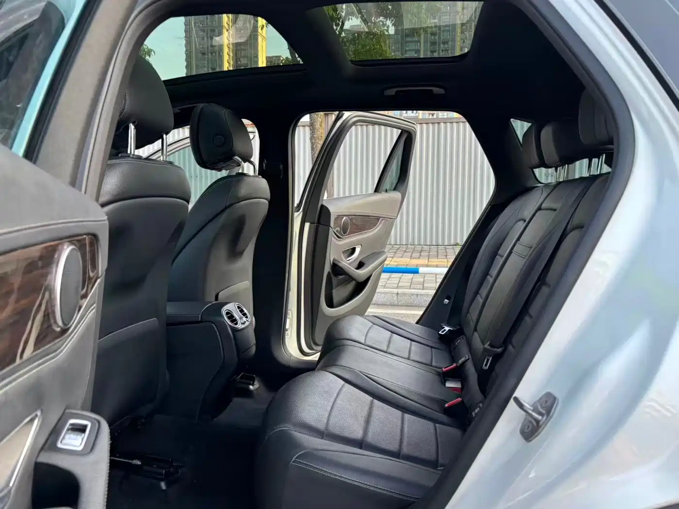 Mercedes-Benz GLC 2016 GLC 260 4MATIC Dynamic фото 8