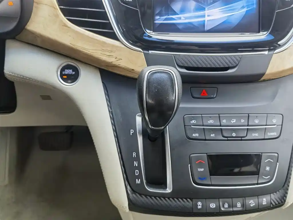 Buick GL8 2017 ES 28T Comfort Type China V фото 13