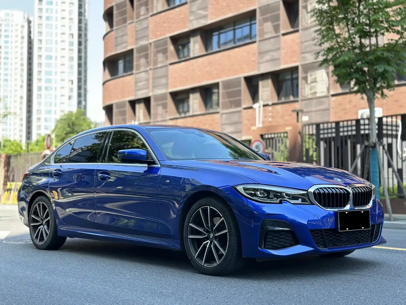 BMW 3 Series 2022 Facelift 325Li M Sport Package фото 3