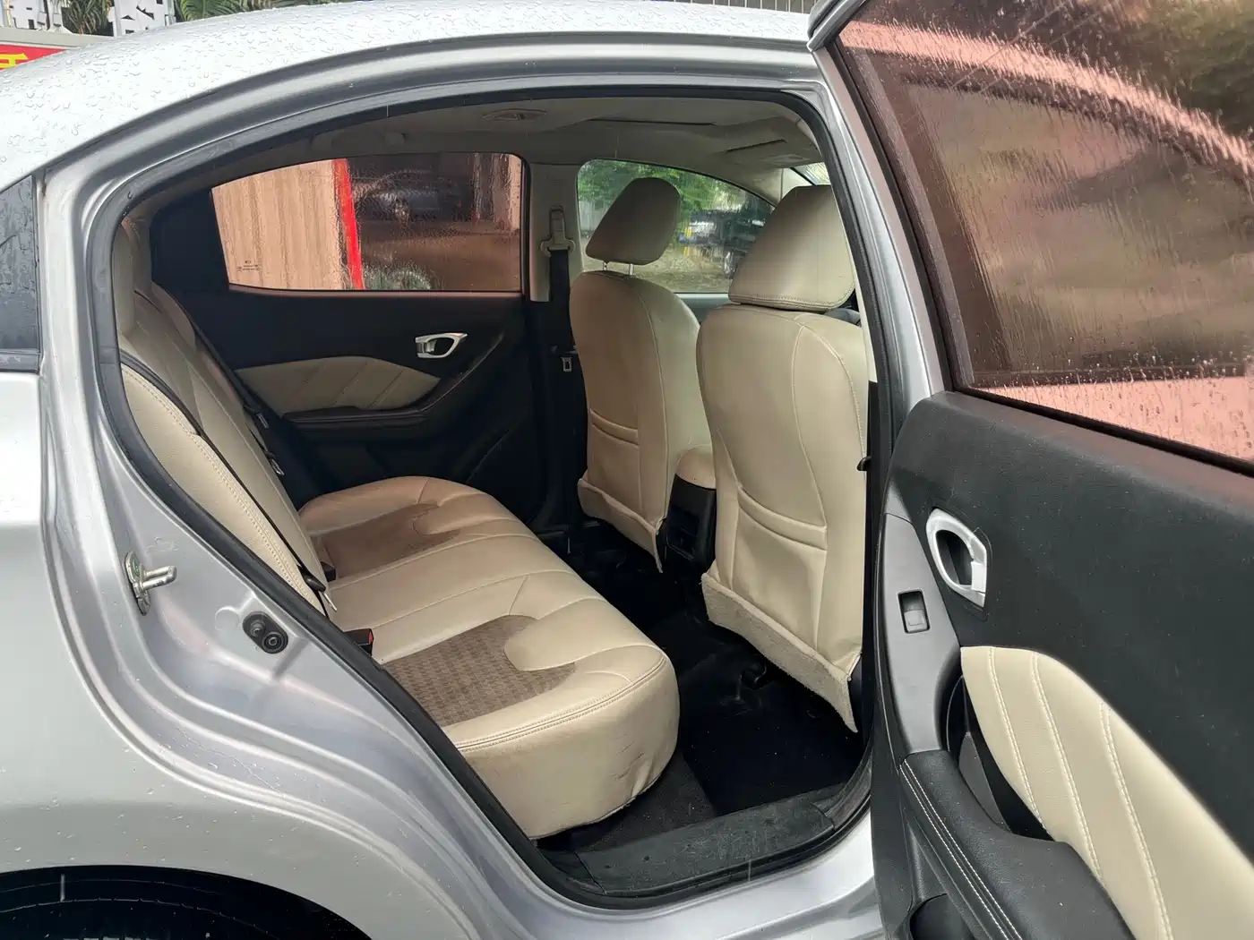GAC Trumpchi Trumpchi GA3S Vision 2015 2014 1.6L Manual Luxury ESP Edition