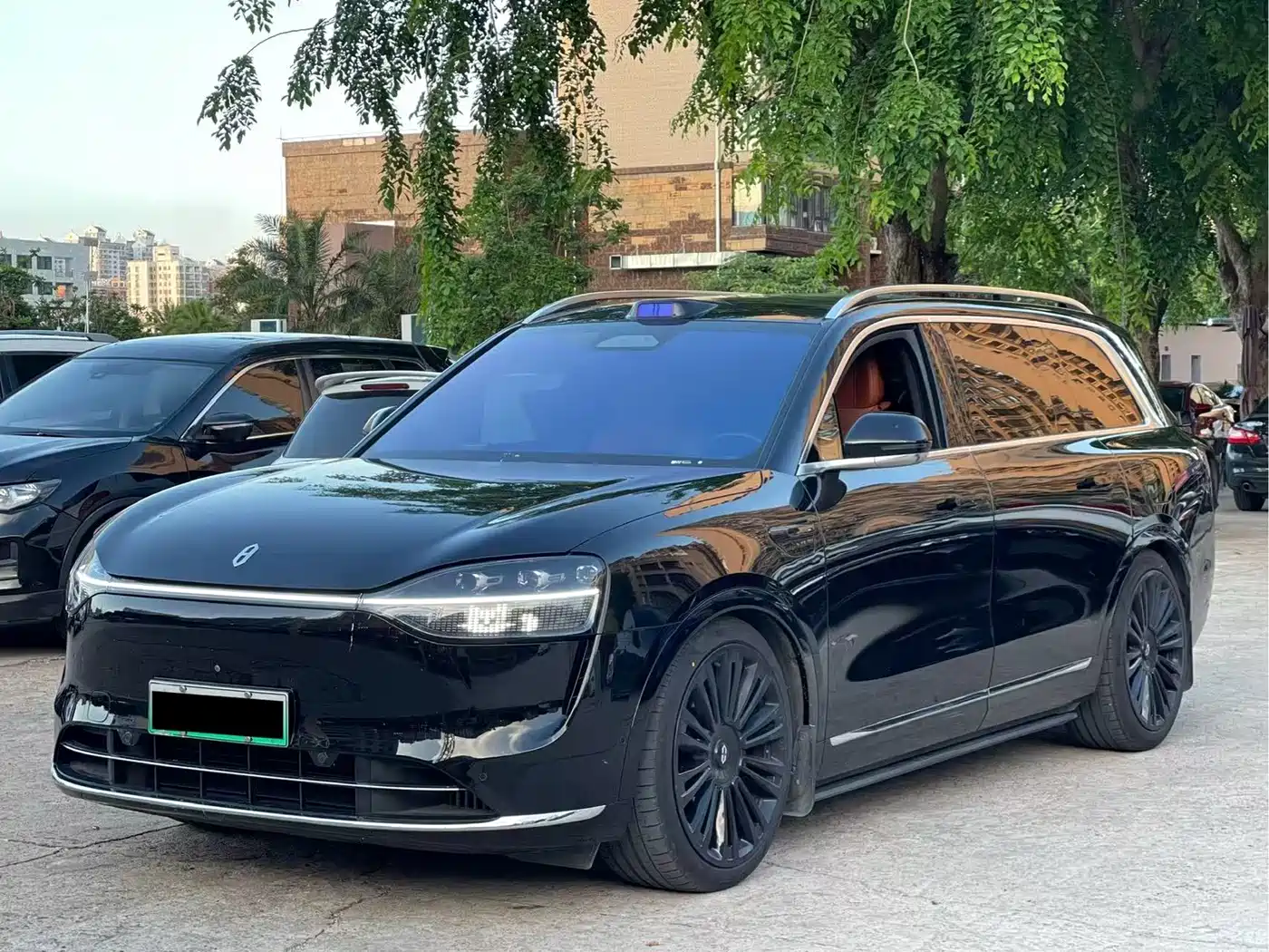 AITO Wenjie AITO M9 2024 Range Extender Max Edition 42kWh 6-seater