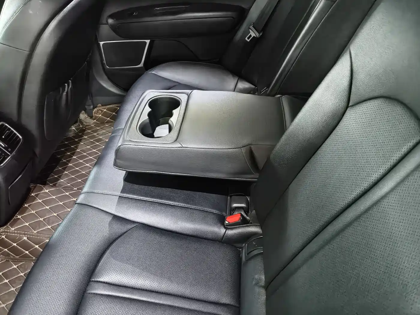 Kia K5 2016 1.6T Automatic LUX фото 16
