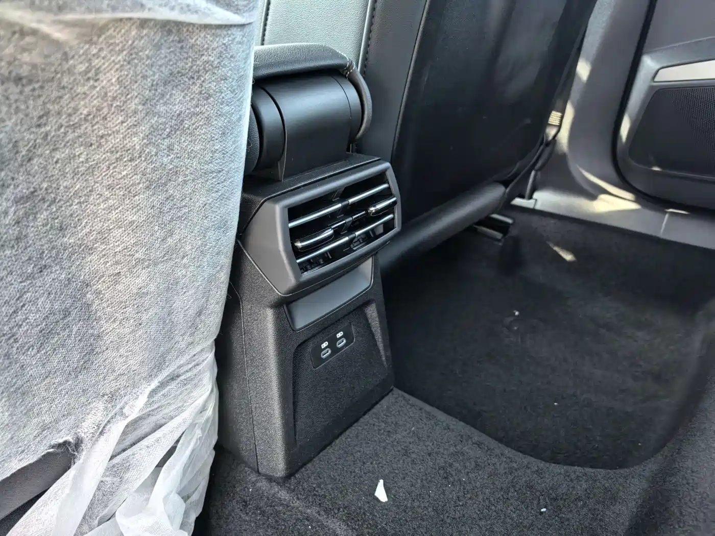 Audi A3 2025 Facelift A3L Limousine 35TFSI Flying Joy Edition фото 15