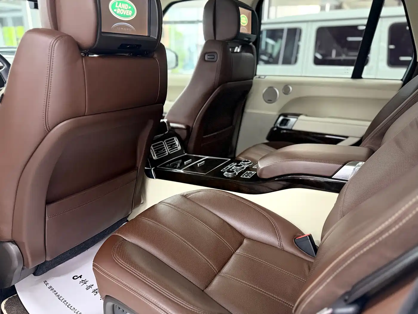 Land Rover Range Rover 2014 3.0 TDV6 Vogue SE фото 12