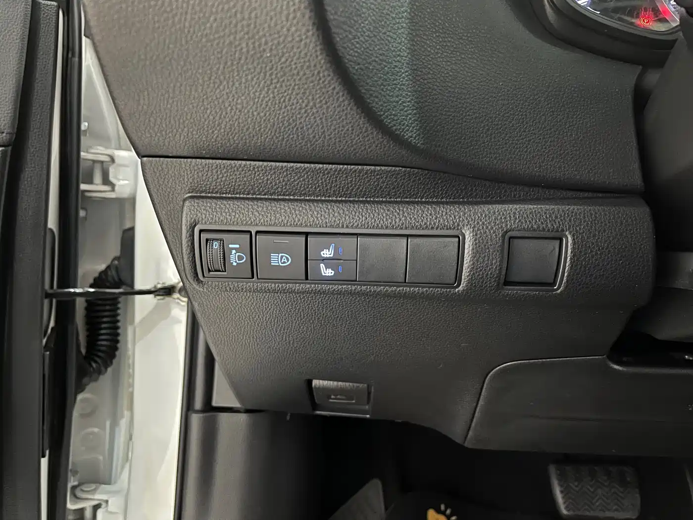 Toyota Levin 2022 185T CVT Sport Edition фото 15