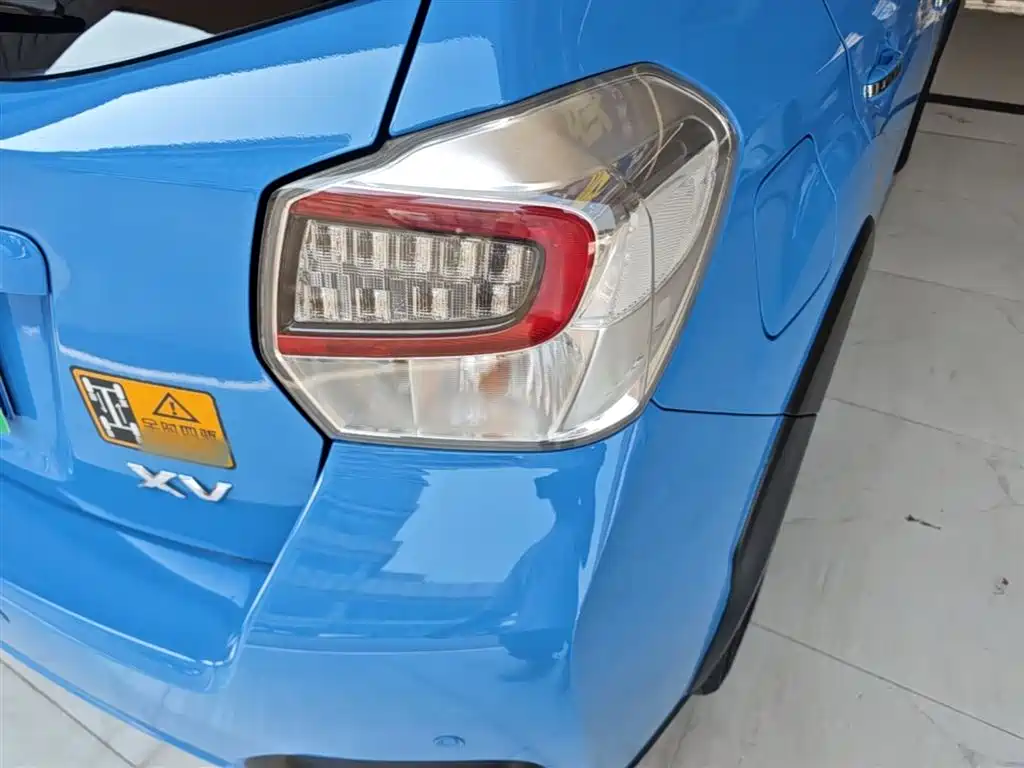Subaru XV 2016 Model 2.0i Comfort Navigation Edition фото 8