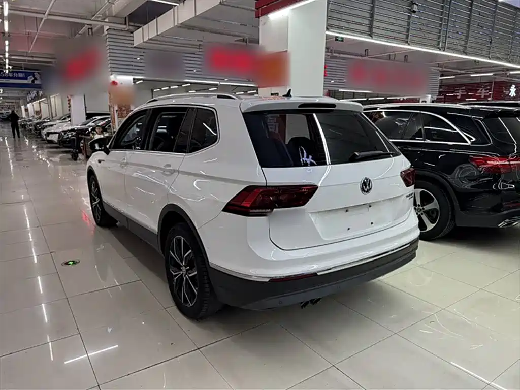 Volkswagen Tiguan L 2017 330TSI Automatic 2WD Flagship Edition фото 7