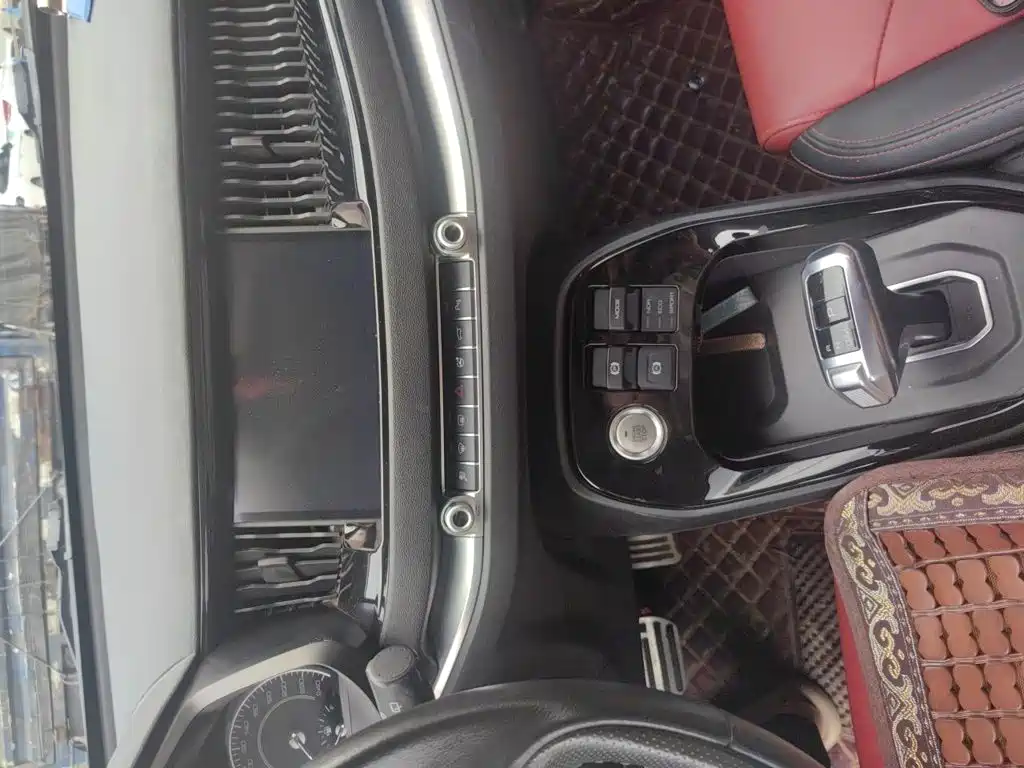 Haval H2s 2017 2017 Red Label 1.5T DCT Luxury