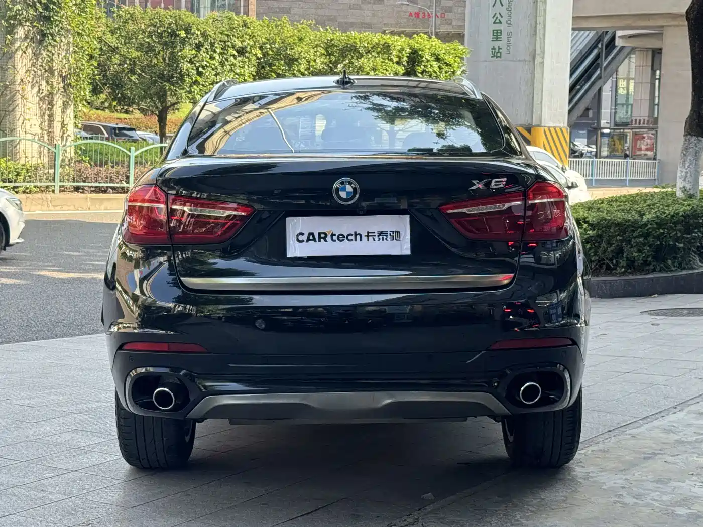 BMW X6 2015 xDrive35i Luxury Model фото 3