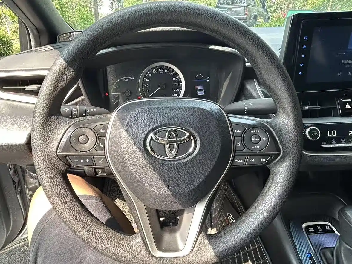 Toyota Levin 2022 Dual Engine 1.8H E-CVT Leading Edition фото 13