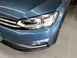 Photo 24 - Volkswagen Touran