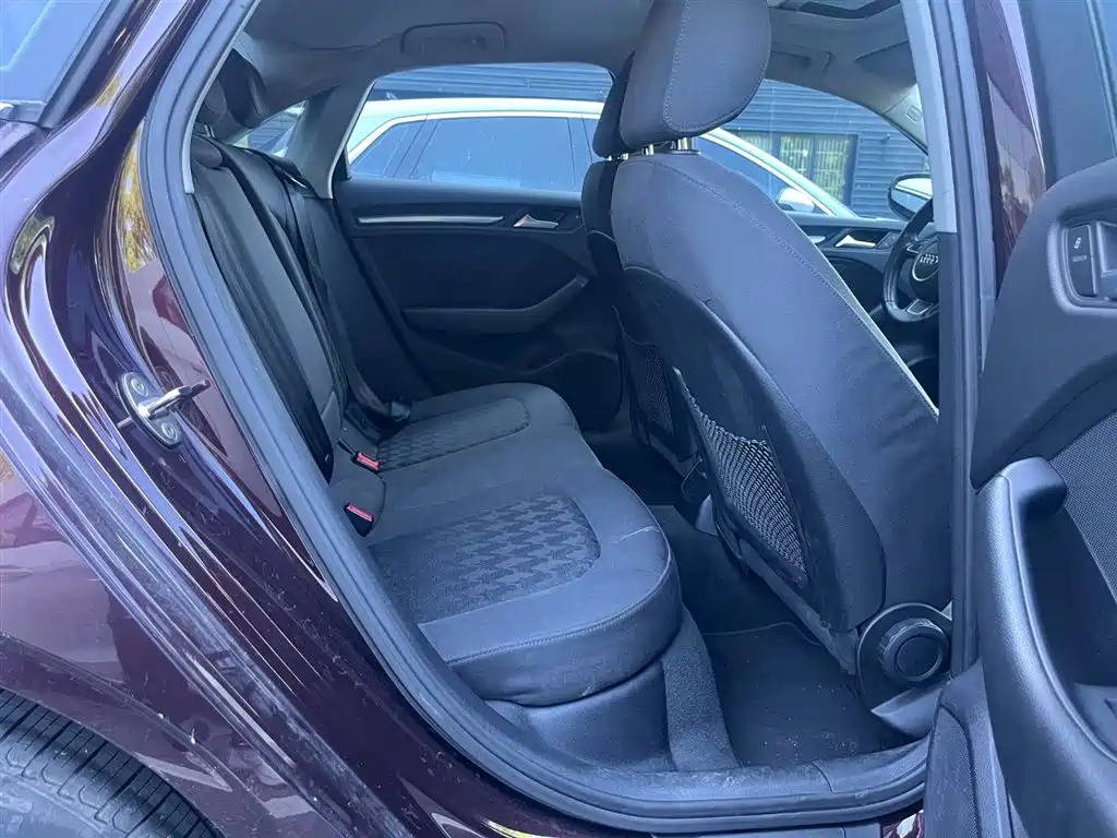 Audi A3 2014 Limousine 35 TFSI Auto Trend фото 8