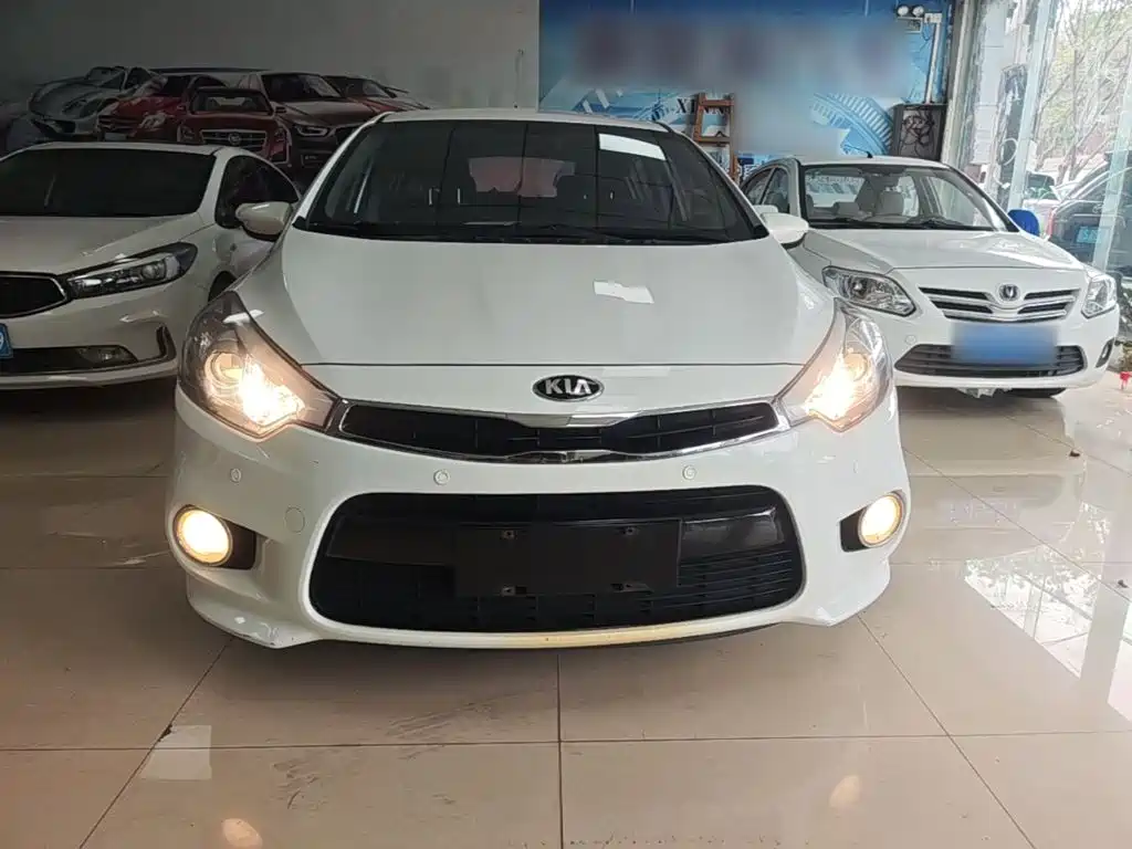 Фото 3 - Kia K3S