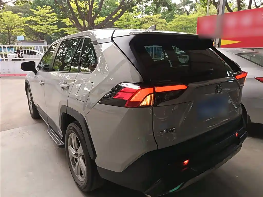 Toyota RAV4 Rongfang 2020 2.0L CVT 2WD Trend Edition фото 23