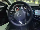 Фото 6 - Toyota Camry