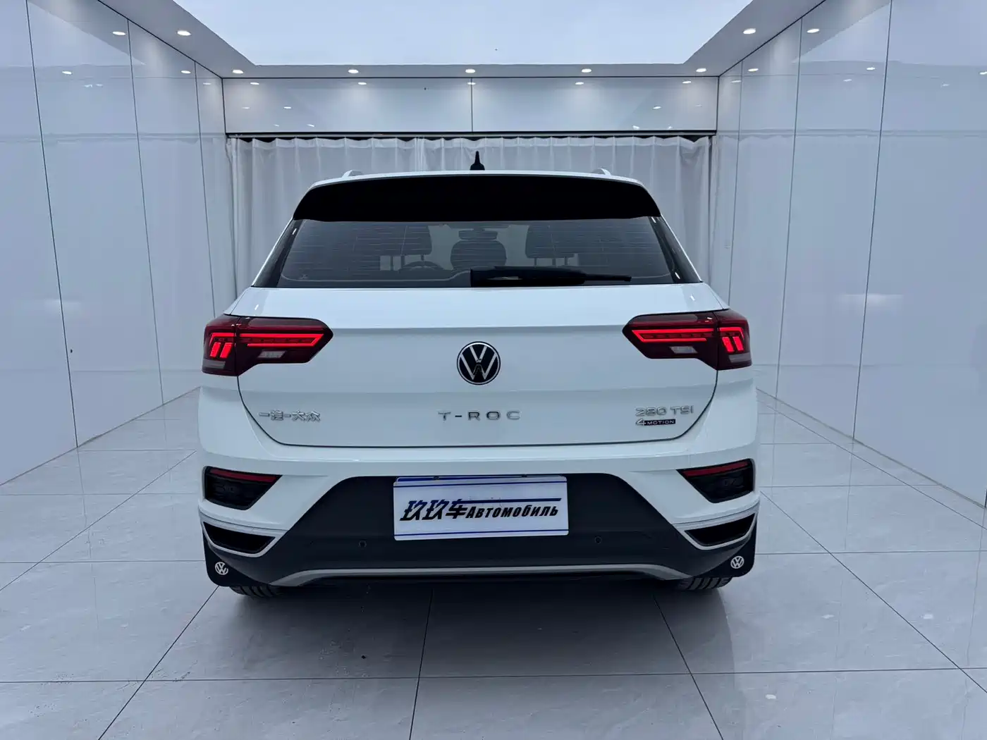 Volkswagen T-ROC 2021 280TSI DSG 4WD Luxury Connected фото 5