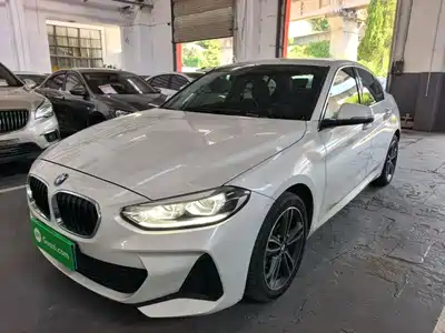 BMW 1