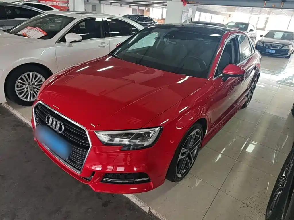 Фото 1 - Audi A3
