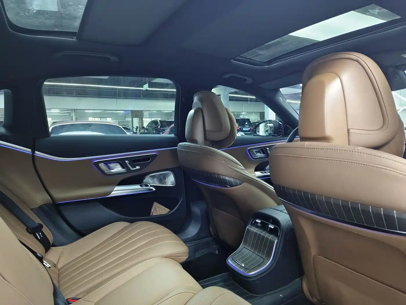 Mercedes-Benz E-Class 2024 Model E 300 L Luxury фото 13