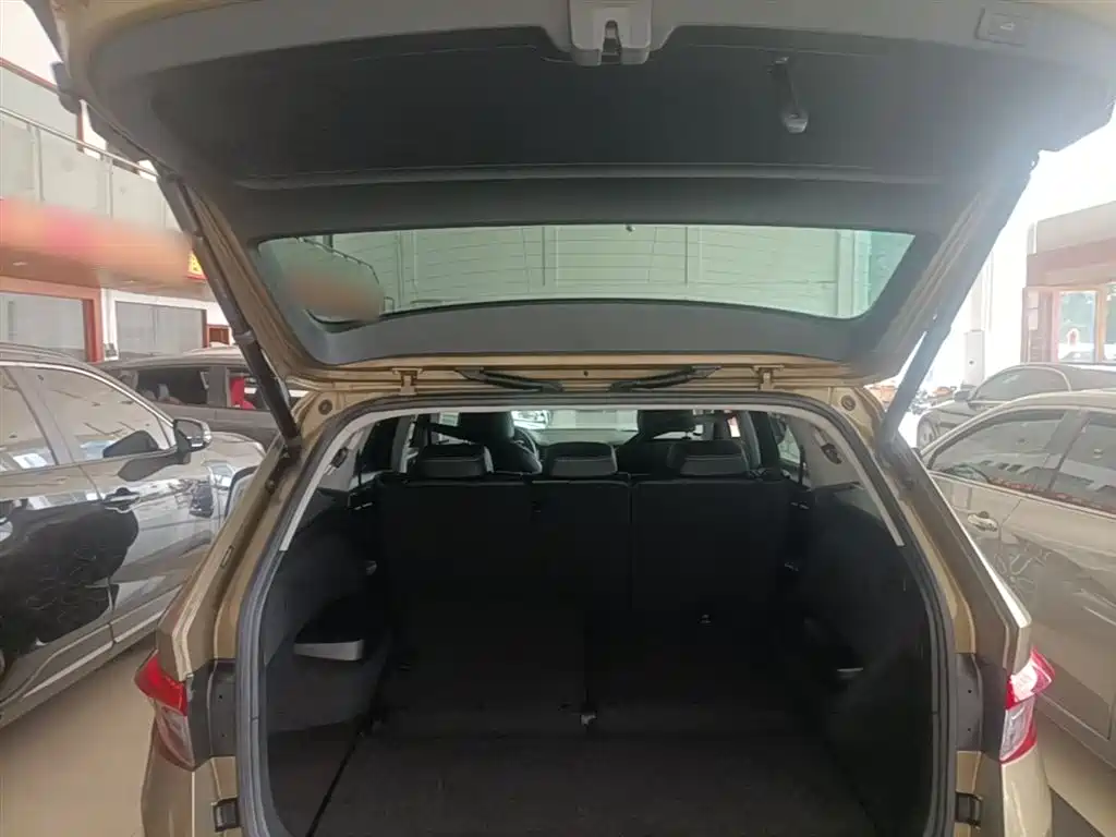 Škoda Kodiaq 2017 TSI330 7-seater 2WD Luxury Edition фото 19
