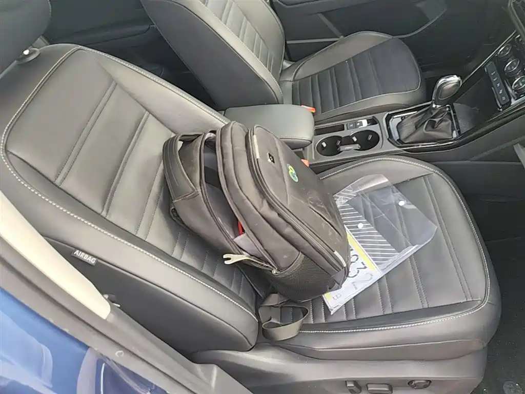 Volkswagen Touran 2018 Touran L 280TSI DSG Luxury 7-seater фото 25