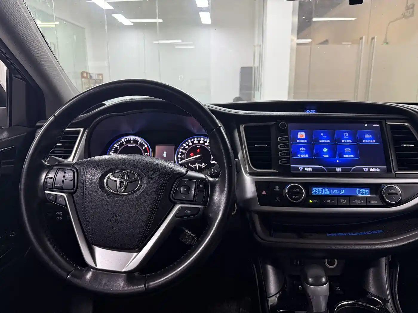 Toyota Highlander 2015 2.0T AWD Luxury Edition 7-seater фото 17